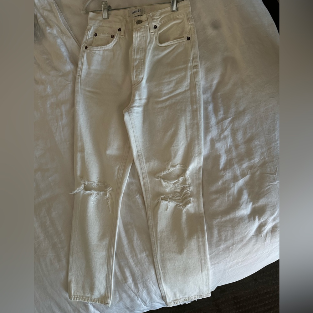 AGOLDE RILEY HIGH RISE STRAIGHT CROP IN WHITE. SIZE 24